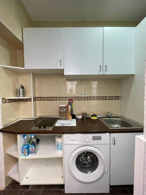 Juan Pantoja, Apartamento Para 2 En Metro Alvarado Madrid Exteriér fotografie